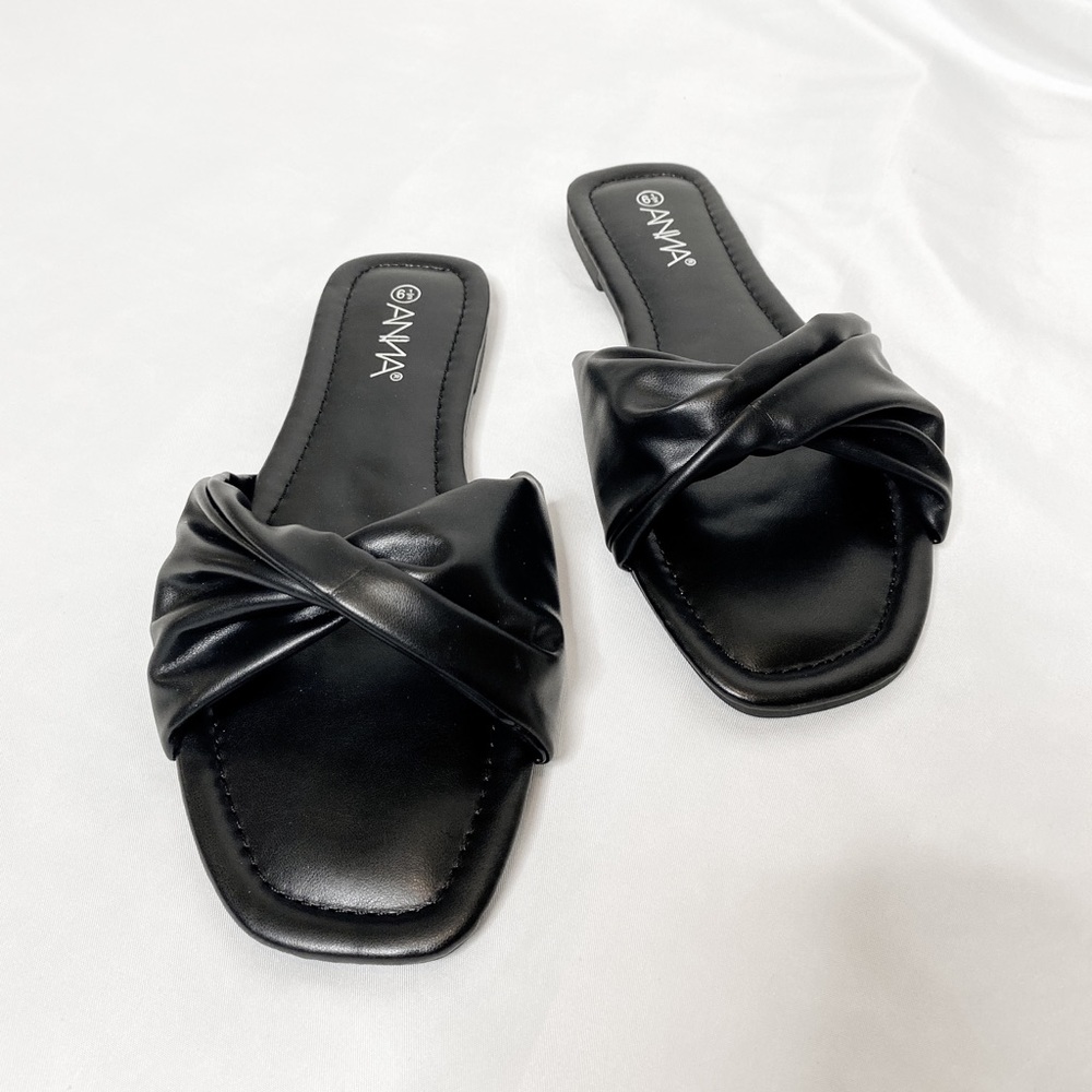 Don't Get It Twisted Slip On Sandal